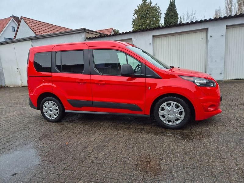 Gebraucht Ford Tourneo Connect Trend 101 PS (74 kW) 2016 Rot Van / Kleinbus