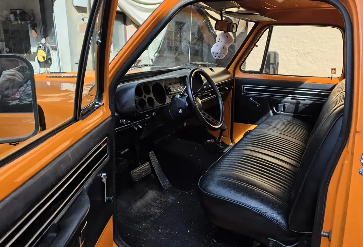 Gebraucht Dodge Ram 184 PS (135 kW) 1976 Orange Pickup