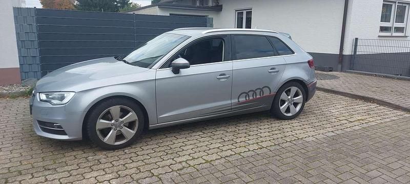 Gebraucht Audi A3 Ambiente 125 PS (91 kW) 2014 Silber Kombi