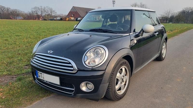 Gebraucht Mini Cooper D 109 PS (80 kW) 2009 Schwarz Kleinwagen