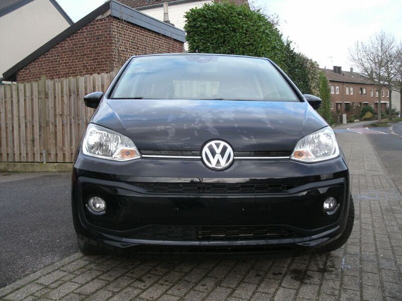 Gebraucht VW up! Basis 60 PS (44 kW) 2020 Schwarz Kleinwagen