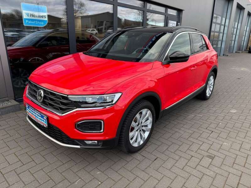 Rot Gebraucht 2018 VW T-Roc Sportline SUV | 20.950 € (Fairer Preis) - Bild 1/4