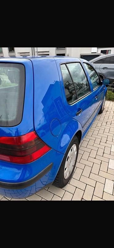Gebraucht VW Golf III 100 PS (73 kW) 1998 Blau Limousine