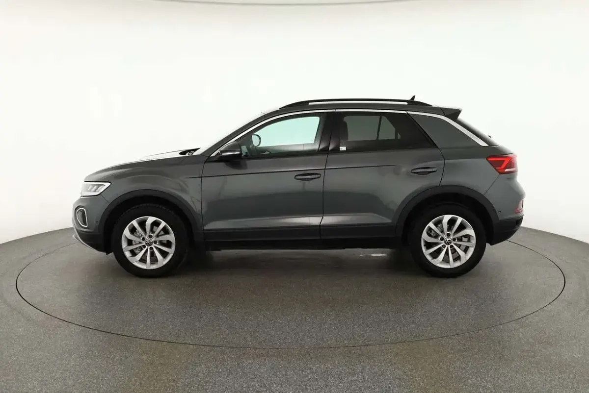 Second-hand VW T-Roc 150 CP (110 kW) 2025 Gri SUV