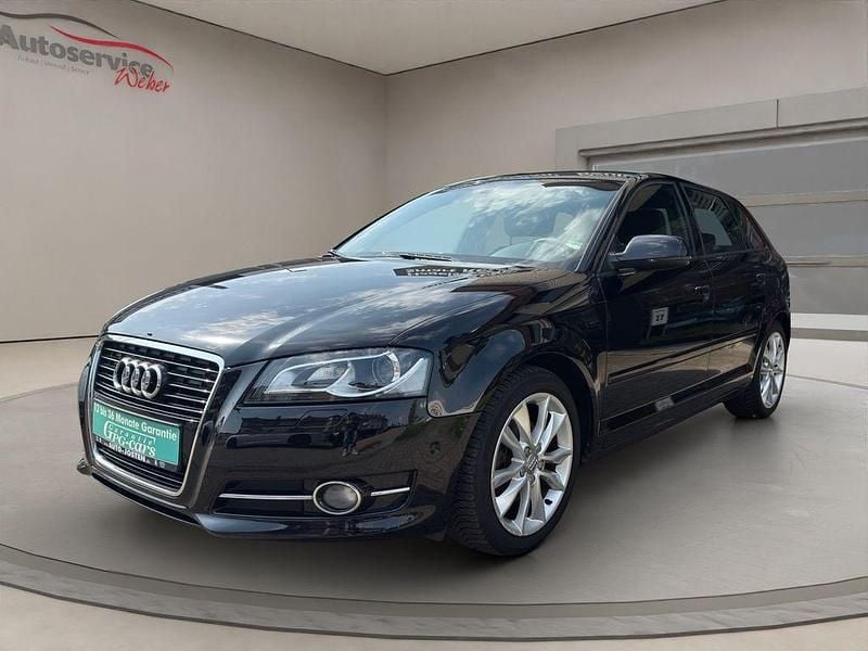 Second-hand Audi A3 Ambition 125 CP (91 kW) 2012 Negru Hatchback