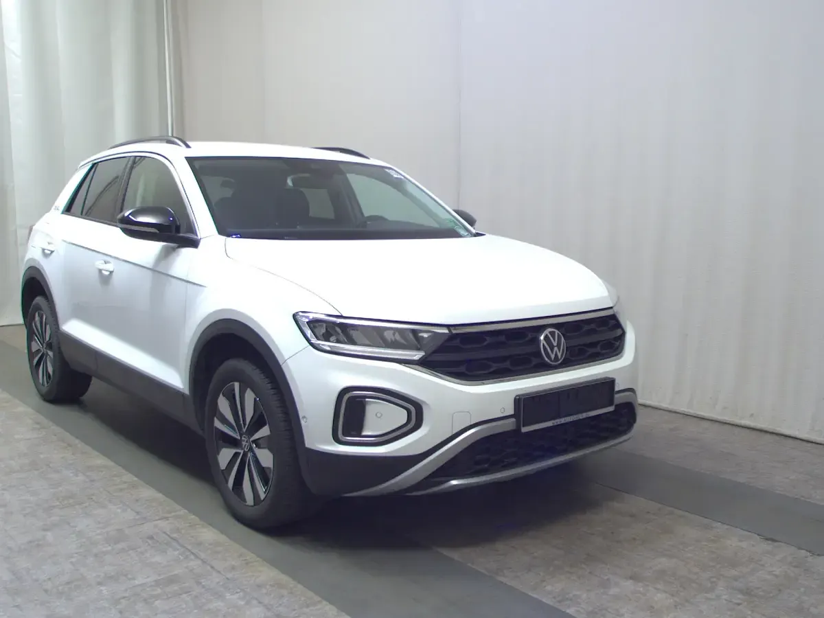 Gebraucht VW T-Roc 116 PS (85 kW) 2025 Weiss SUV
