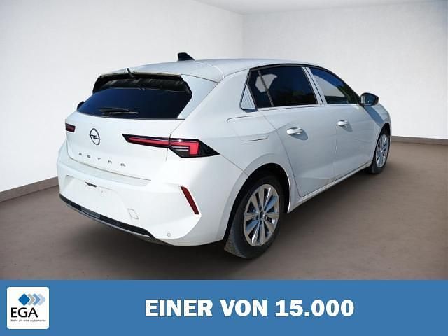 Neu Opel Astra Elegance 110 PS (80 kW) 2025