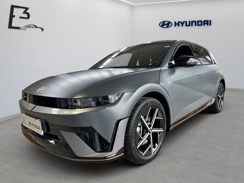 Grau Gebraucht 2025 Hyundai Ioniq 5 N Line SUV | 44.990 € (Etwas zu teuer) - Bild 1/4