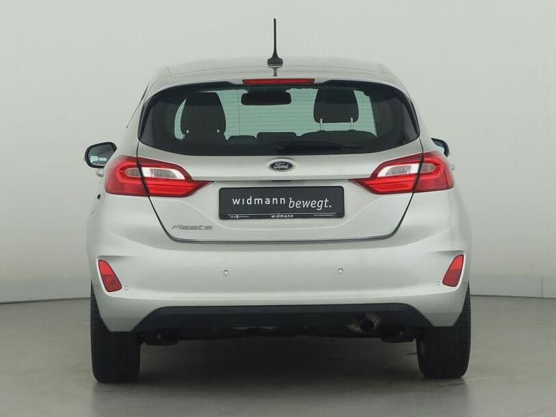 Gebraucht Ford Fiesta Titanium 125 PS (91 kW) 2021 Polarsilber metallic Kleinwagen