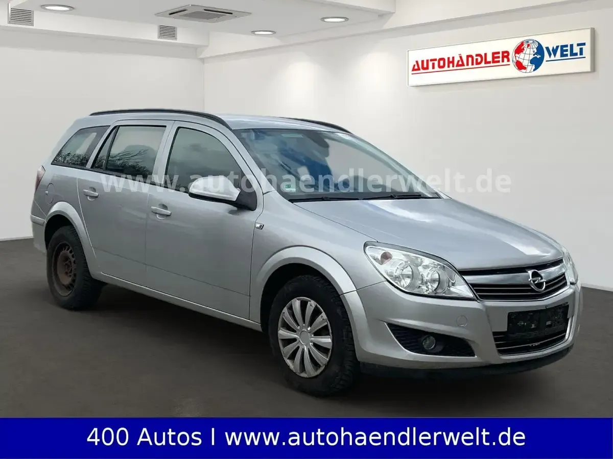 Gebraucht Opel Astra Edition 90 PS (66 kW) 2009 Silber Kombi