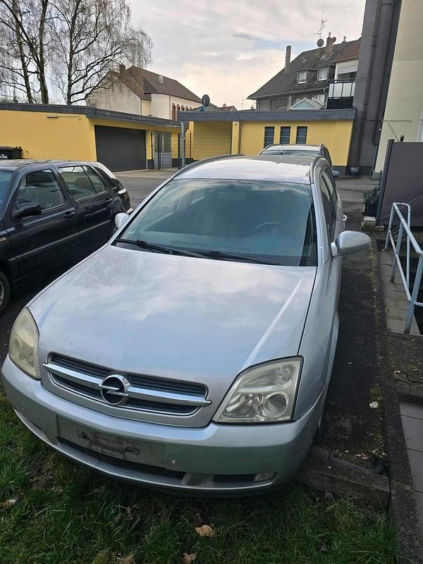 Gebraucht Opel Vectra 155 PS (114 kW) 2004 Silber Kombi