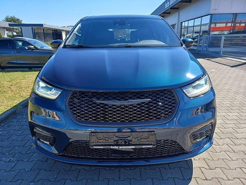 Używany Chrysler Pacifica 264 KM (194 kW) 2022 Niebieski Van