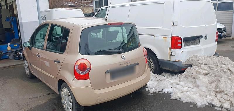 Usata Renault Modus 75 CV (55 kW) 2005 Marrone Monovolume