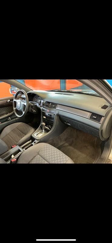 Gebraucht Audi A6 Comfort 165 PS (121 kW) 1998 Silber Kombi