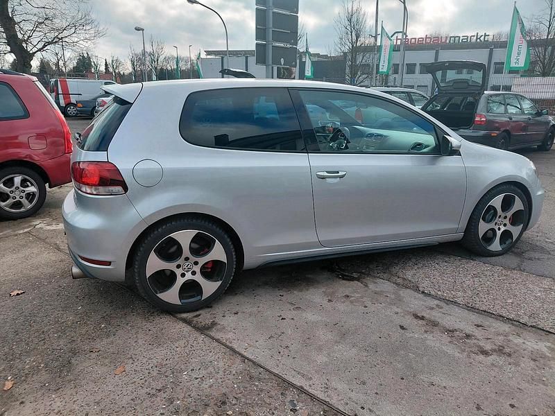 Gebraucht VW Golf VI GTI 211 PS (155 kW) 2009 Silber Kleinwagen