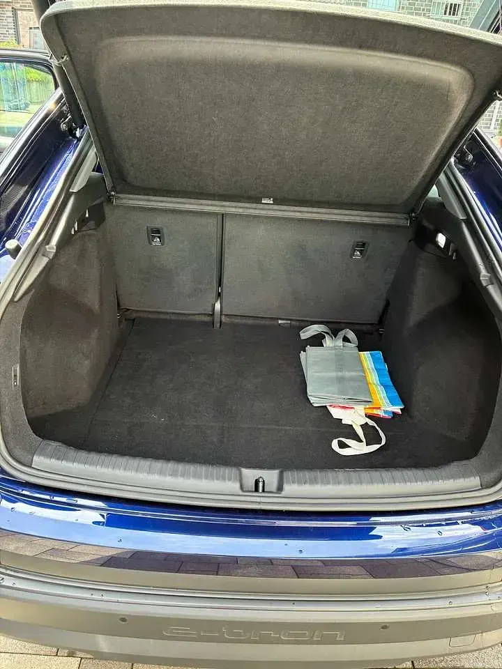 Gebraucht Audi Q4 Sportback e-tron 150 kW (204 PS) 2023 Blau SUV
