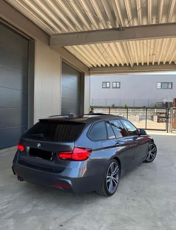 Gebraucht BMW 320 M Sport 163 PS (119 kW) 2017 Grau Kombi