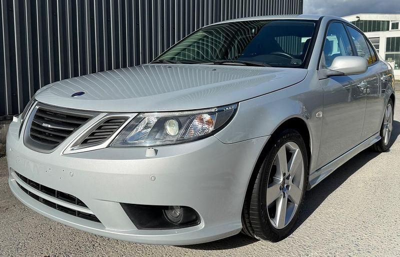 Silber Gebraucht 2008 Saab 9-3 Vector Limousine | 7.990 € - Bild 1/4