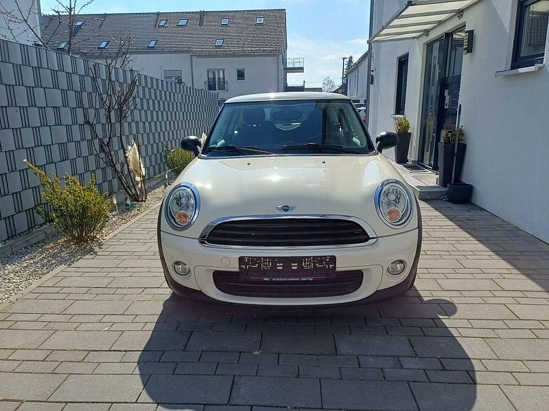Gebraucht Mini ONE 98 PS (72 kW) 2011 Weiß Kleinwagen