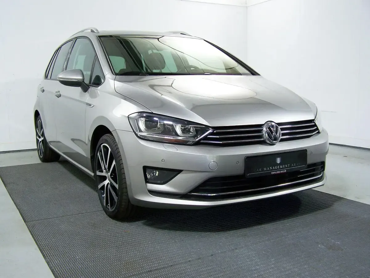 Gebraucht VW Golf Sportsvan LOUNGE 150 PS (110 kW) 2016 Silber Van / Kleinbus