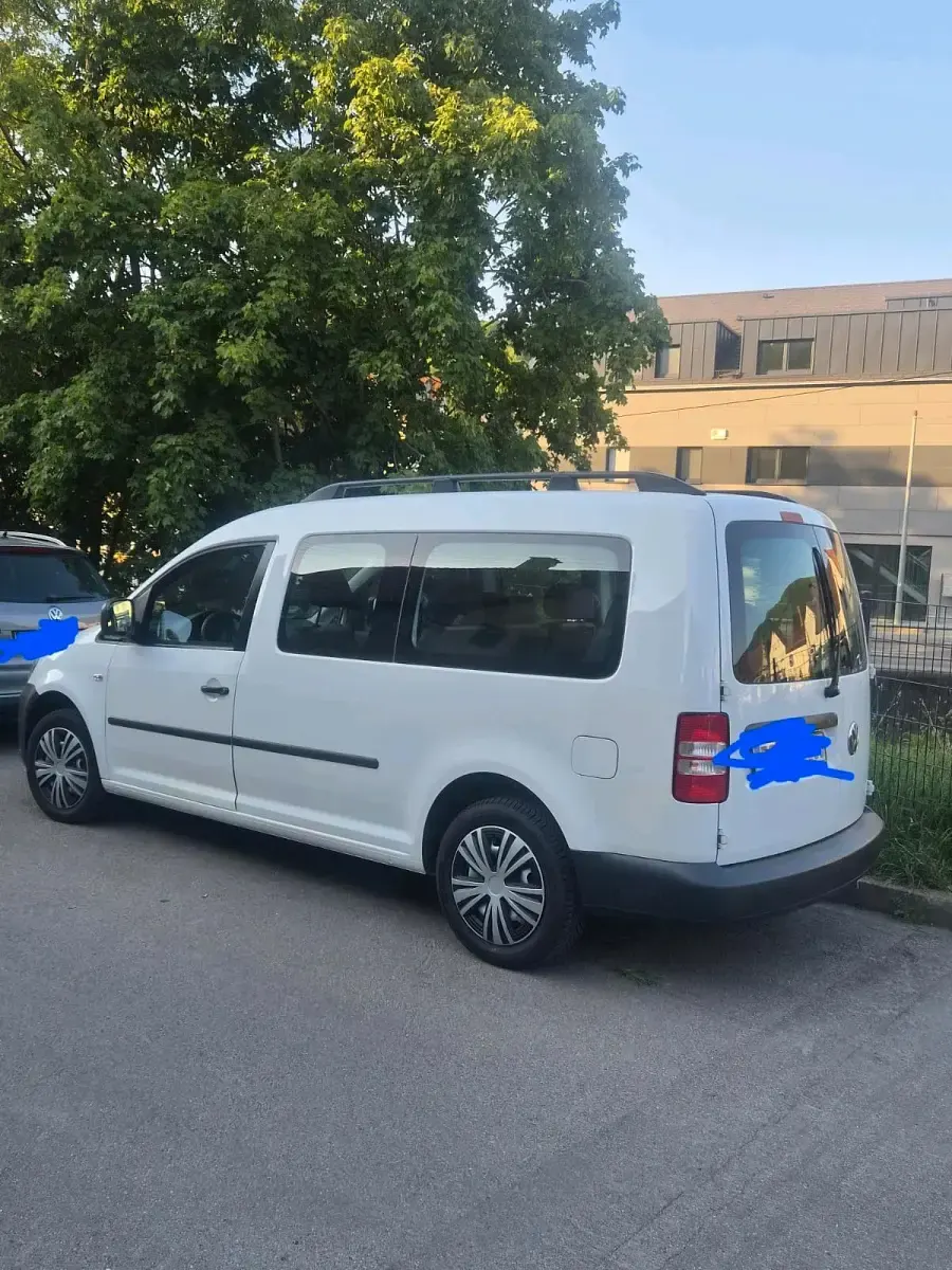 Gebraucht VW Caddy Maxi 105 PS (77 kW) 2012 Weiß Van / Kleinbus