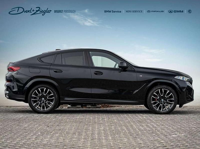Gebraucht BMW X6 Comfort Edition 298 PS (219 kW) 2025 Saphirschwarzmetallic SUV