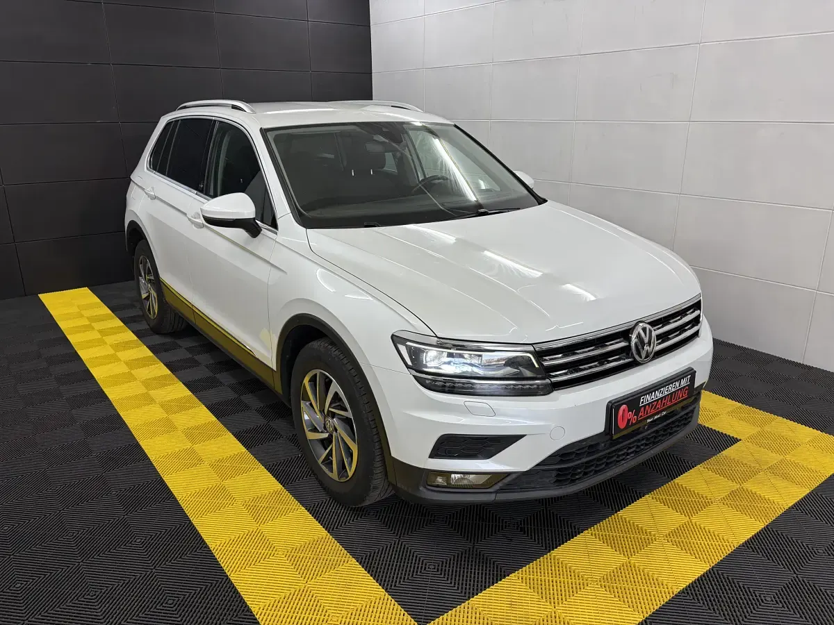 Gebraucht VW Tiguan Sound 150 PS (110 kW) 2018 Oryxweiã perlmutteffekt SUV