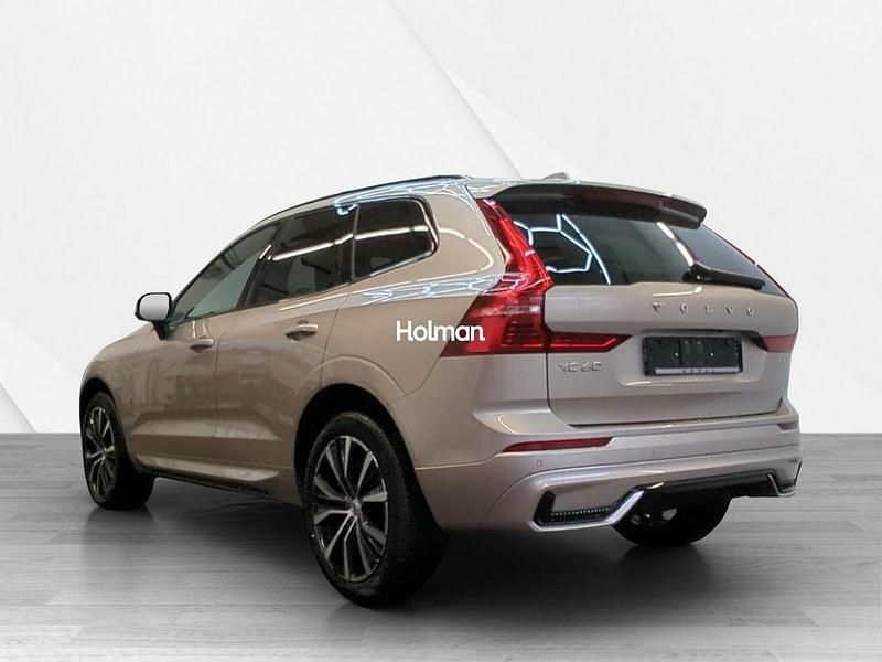 Gebraucht Volvo XC60 Plus 197 PS (144 kW) 2024 Grau SUV