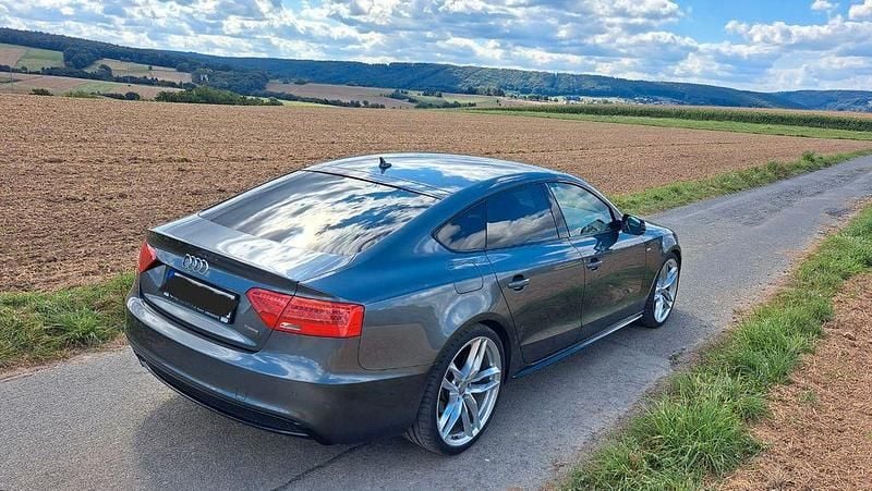 Gebraucht Audi A5 Black Edition 190 PS (139 kW) 2015 Grau Limousine