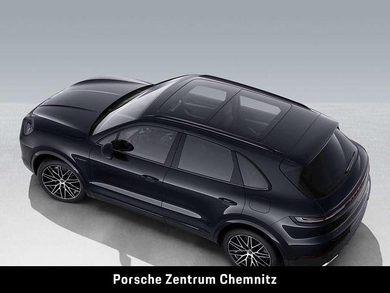 Gebraucht Porsche Cayenne 470 PS (345 kW) 2024 Schwarz SUV