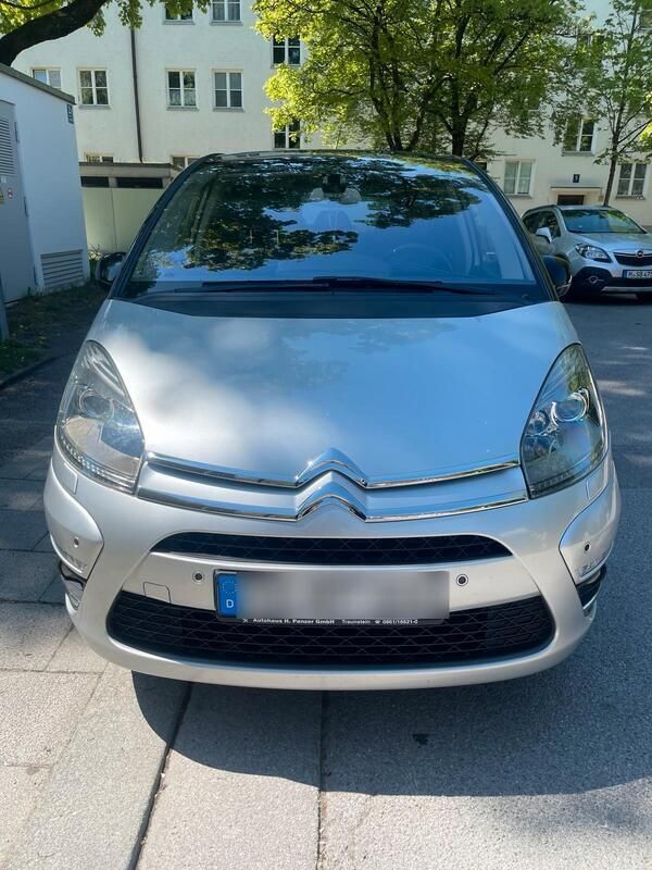 Silber Gebraucht 2012 Citroën C4 Limousine | 3.999 € - Bild 1/4