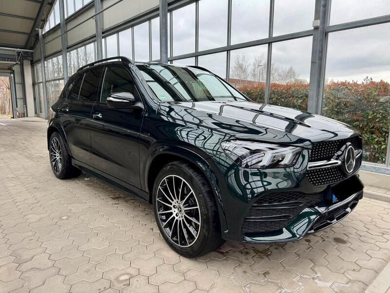 Grün Gebraucht 2021 Mercedes GLE350e AMG SUV | 55.900 € (Guter Preis) - Bild 1/4