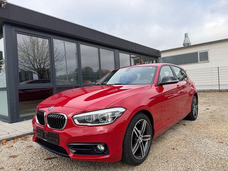 Rot Gebraucht 2015 BMW 118 Sport Line Kleinwagen | 7.900 € (Superpreis) - Bild 1/4