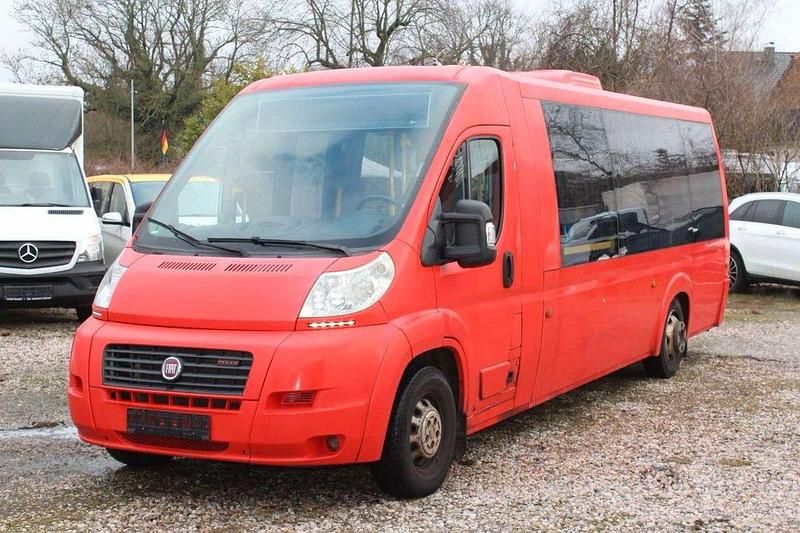 Gebraucht Fiat Ducato 156 PS (114 kW) 2014 Rot Van