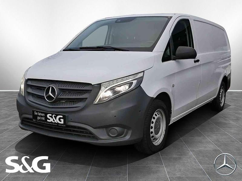 Weiß Gebraucht 2015 Mercedes Vito Van | 14.090 € (Fairer Preis) - Bild 1/4