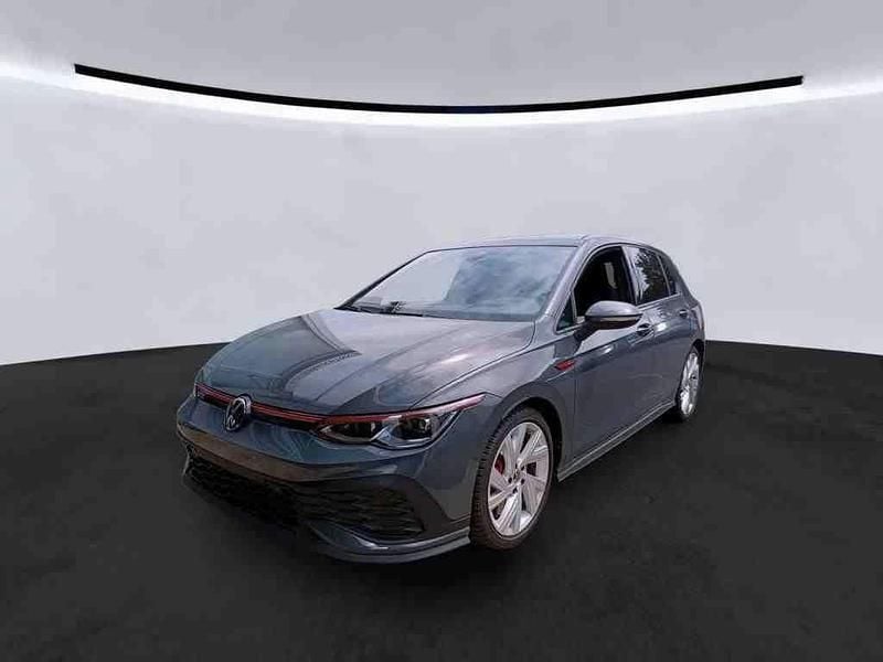 Grau Gebraucht 2022 VW Golf VIII GTI Clubsport Limousine | 32.600 € (Guter Preis) - Bild 1/4