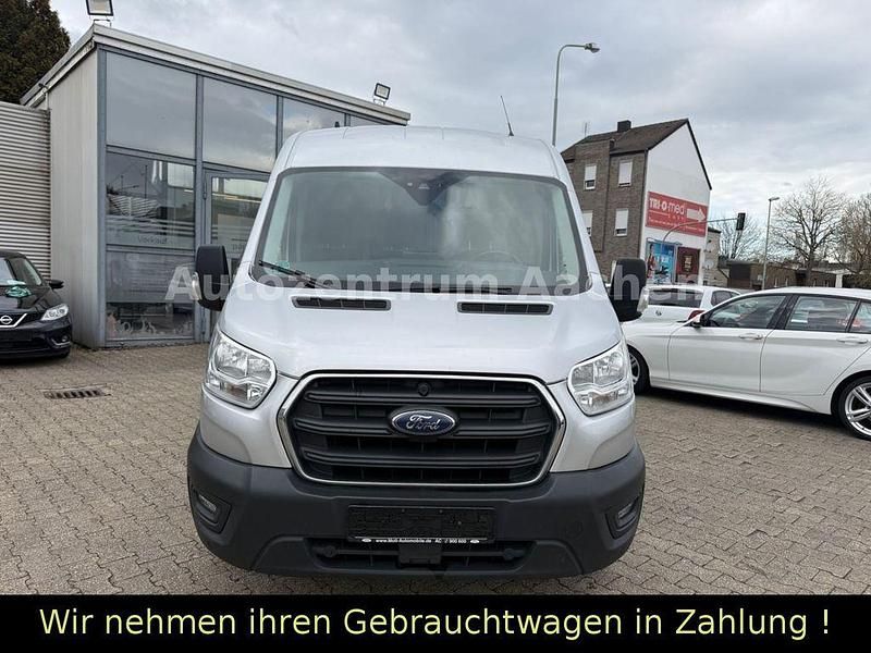 Gebraucht Ford Transit Trend 170 PS (125 kW) 2020 Silber Van / Kleinbus