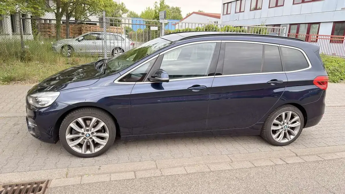 Gebraucht BMW 220 Gran Tourer Luxury Line 192 PS (141 kW) 2017 Van / Kleinbus