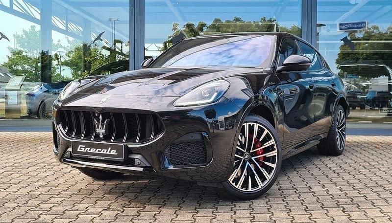 Schwarz Neu 2025 Maserati Grecale SUV | 110.200 € - Bild 1/4
