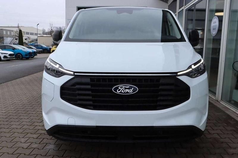 Neu Ford Transit Custom 232 PS (170 kW) 2025 Frozen white Kleinwagen