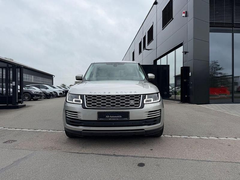 Gebraucht Land Rover Range Rover Vogue 249 PS (183 kW) 2019 Silber SUV