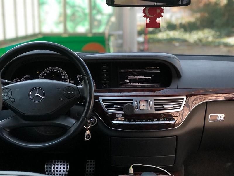 Gebraucht Mercedes S350 258 PS (189 kW) 2013 Schwarz Limousine