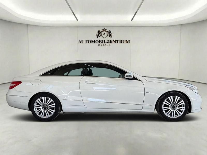 Second-hand Mercedes E250 204 CP (150 kW) 2011 Alb Coupe
