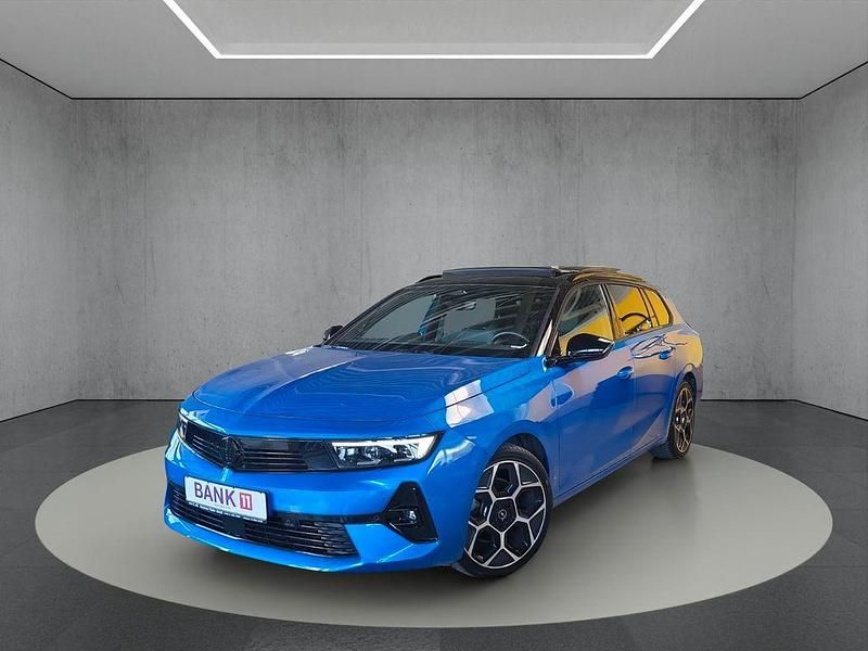 Gebraucht Opel Astra Ultimate 131 PS (96 kW) 2024 Blau Kombi