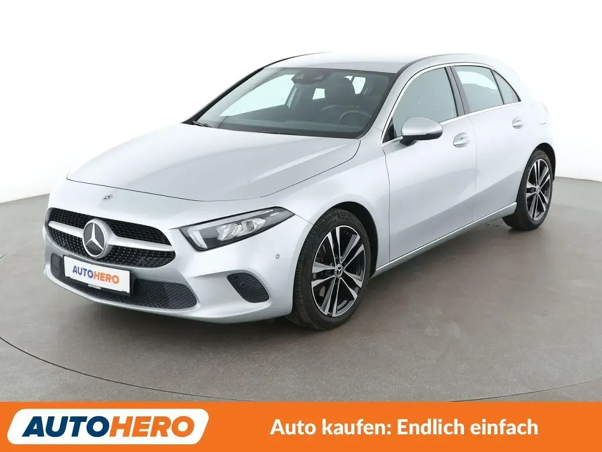 Gebraucht Mercedes A200 AMG Edition 1 163 PS (119 kW) 2020 Limousine