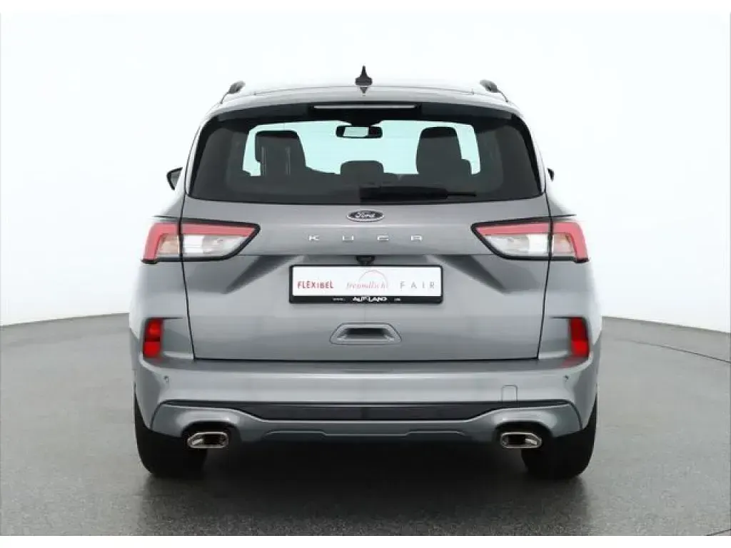 Gebraucht Ford Kuga ST-Line X 151 PS (111 kW) 2023 Solarsilber (metallic) SUV