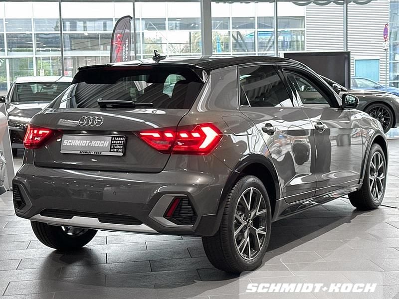 Nuova Audi A1 Basis 116 CV (85 kW) 2026 Grigio SUV