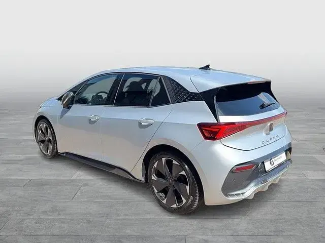 Gebraucht Cupra Born 169 kW (231 PS) 2025 Silber Kleinwagen