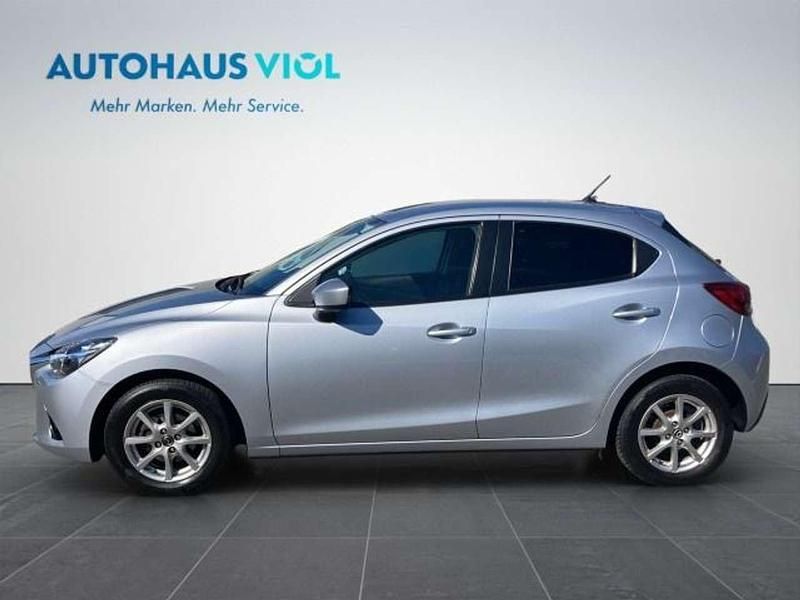Gebraucht Mazda 2 Nakama 90 PS (66 kW) 2017 Diamantsilber metallic Limousine