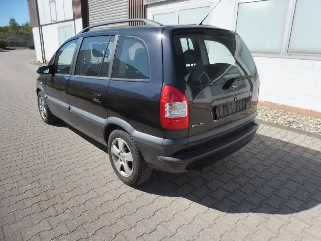 Gebraucht Opel Zafira Njoy 101 PS (74 kW) 2005 Schwarz Van / Kleinbus